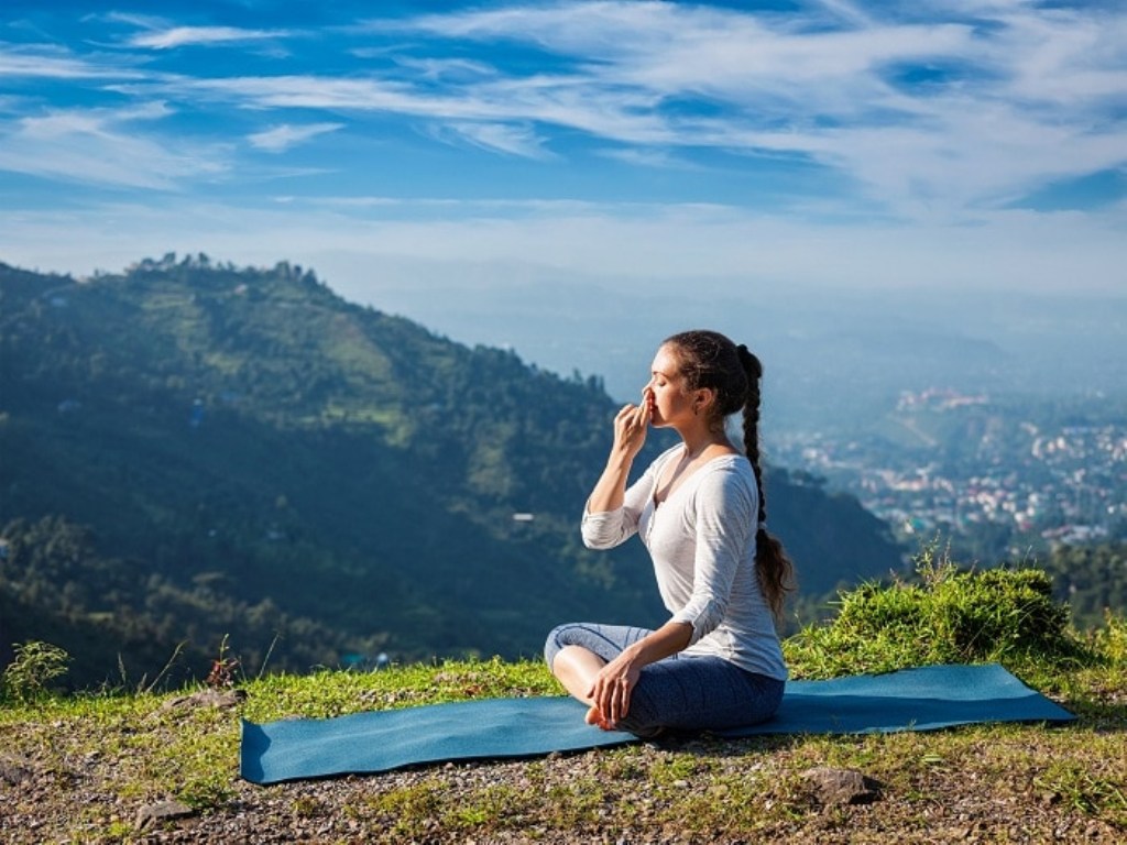 Hơi thở trong Yoga giúp giải tỏa căng thẳng 