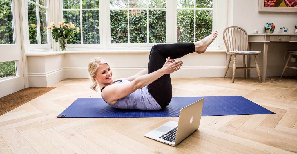 4 điều cần nhớ khi tập yoga ở nhà